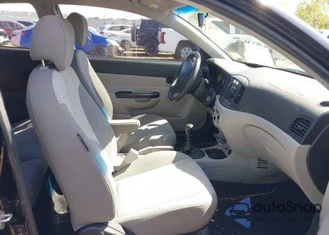 2009 Hyundai Accent Gs из США, поврежденный, VIN KMHCM36CX9U135525